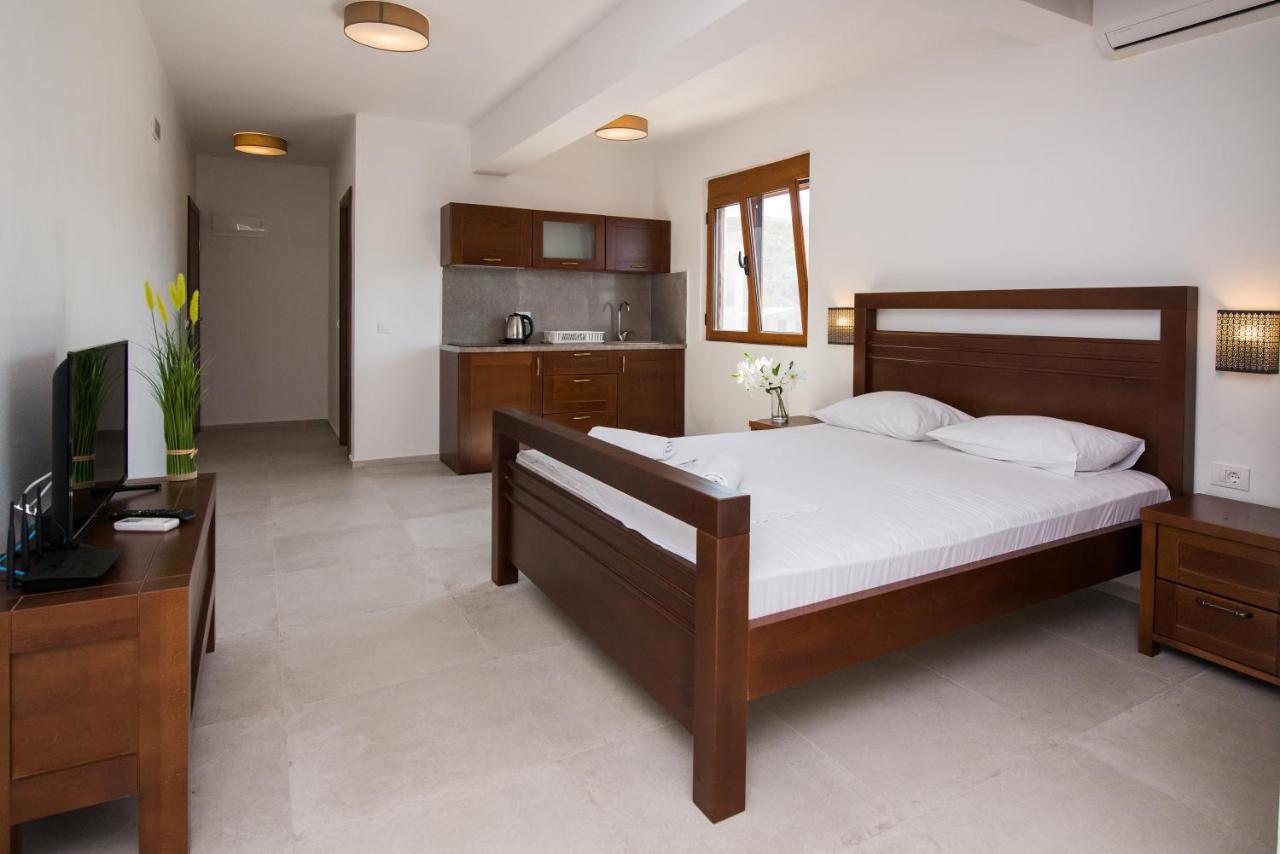 Arabela 2 Apartments อัตเจฮะห์ ภายนอก รูปภาพ